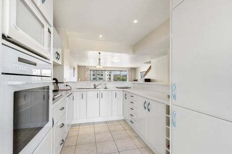Photo of property in 148 Harbour Village Drive, Gulf Harbour, Whangaparaoa, 0930