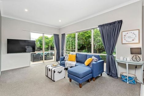 Photo of property in 15 Somerville Crescent, Aidanfield, Christchurch, 8025
