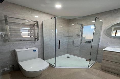 Photo of property in 27 Arahopu Place, Papakura, 2110