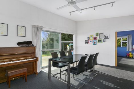 Photo of property in 35 Waikana Street, Broad Bay, Dunedin, 9014