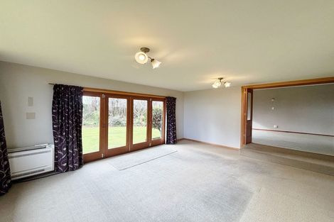 Photo of property in Selwyn Lake Road, Leeston, 7683