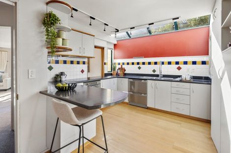 Photo of property in 107 Austin Street, Mount Victoria, Wellington, 6011