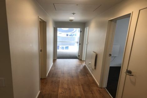 Photo of property in 4/2 Torrens Terrace, Mount Cook, Wellington, 6011