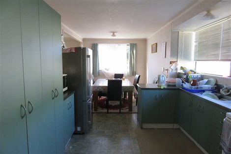 Photo of property in 44 Kahikatea Drive, Melville, Hamilton, 3206