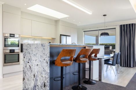 Photo of property in 14 Windsor Close, Springlands, Blenheim, 7201