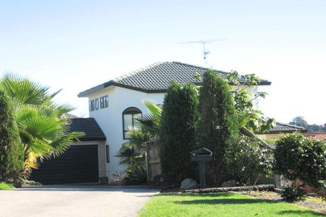 Photo of property in 7 Byblos Place, The Gardens, Auckland, 2105