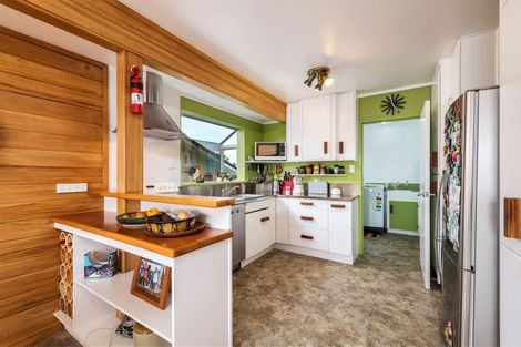 Photo of property in 17 Harmel Road, Glendene, Auckland, 0602