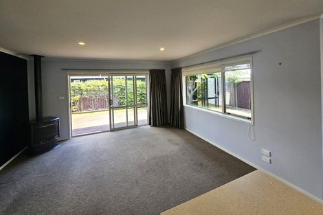 Photo of property in 16 Horokaka Place, Papamoa Beach, Papamoa, 3118