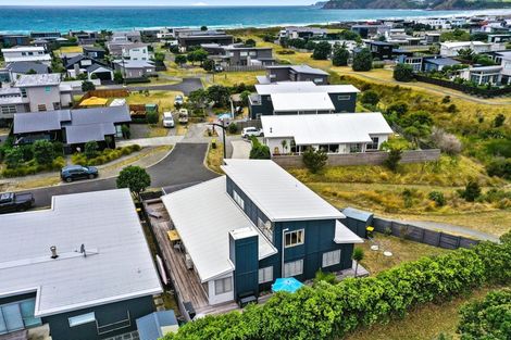 Photo of property in 28 Te Mana Street, Omaha, Warkworth, 0986