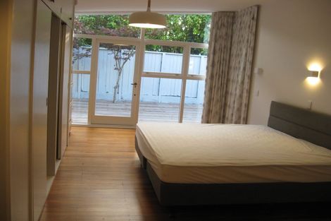 Photo of property in 15 Fancourt Street, Karori, Wellington, 6012