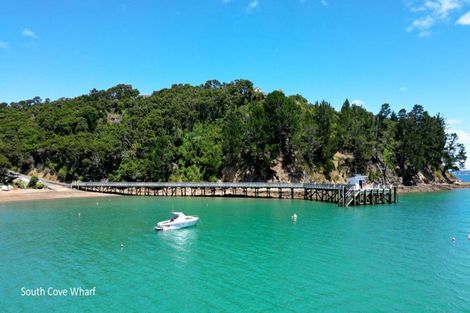 Photo of property in 2 Knight Ridge Road, Kawau Island, 0920