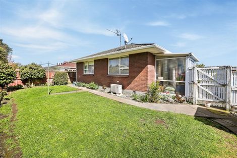 Photo of property in 2/224 Waimairi Road, Ilam, Christchurch, 8041