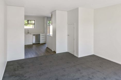 Photo of property in 6/489 Riverside Drive, Fairfield, Lower Hutt, 5011