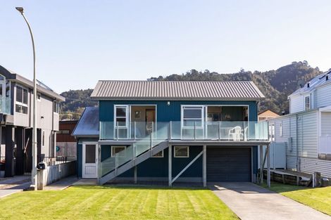 Photo of property in 3 Savage Avenue, Waihi Beach, 3611