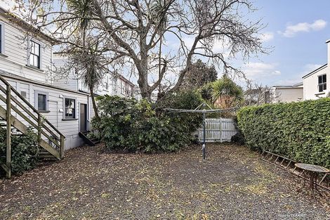 Photo of property in 6 Burnell Avenue, Thorndon, Wellington, 6011