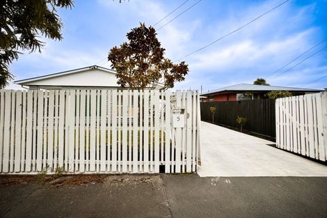 Photo of property in 5 Oldwood Street, Bishopdale, Christchurch, 8053