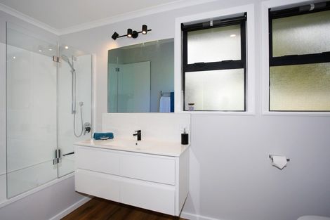 Photo of property in 37 Brookside Road, Glenbrook, Waiuku, 2681