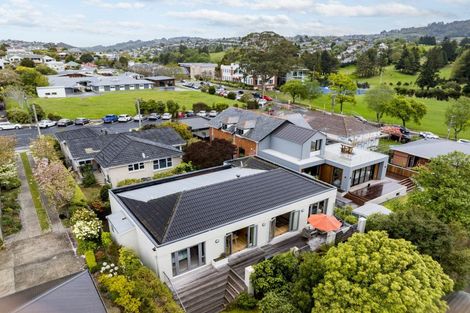 Photo of property in 90 Passmore Crescent, Maori Hill, Dunedin, 9010