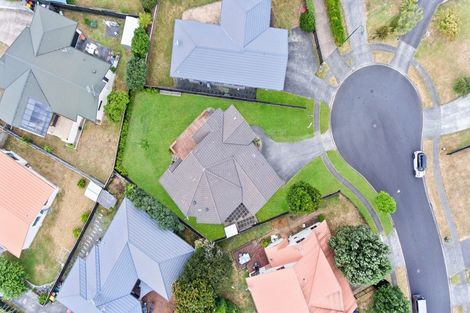 Photo of property in 13 Mangakoea Place, St Andrews, Hamilton, 3200