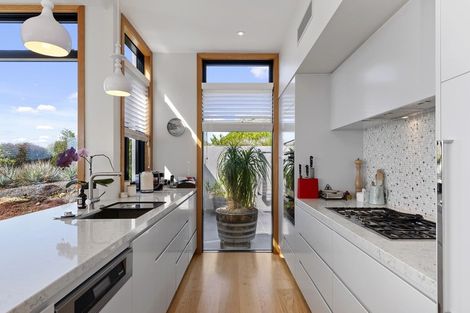 Photo of property in 44 Panorama Road, Clifton, Christchurch, 8081