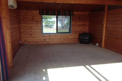 Photo of property in 4 Iris Street, Snells Beach, 0920