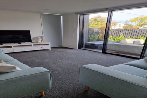 Photo of property in 261a Edgeware Road, Edgeware, Christchurch, 8013