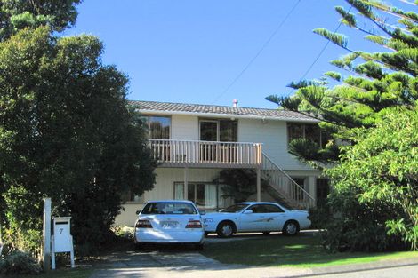 Photo of property in 7 Mataiwhetu Street, Takapuwahia, Porirua, 5022