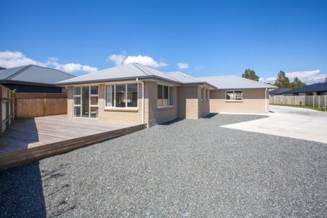 Photo of property in 80 Golden Shore Place, Coromandel, 3506