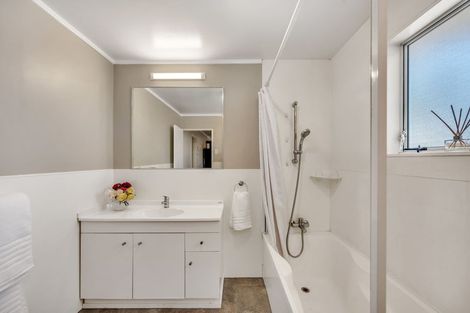 Photo of property in 905 Eaton Road, Saint Leonards, Hastings, 4120