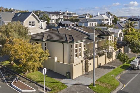 Photo of property in 54 Sarsfield Street, Herne Bay, Auckland, 1011