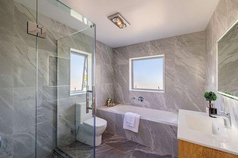 Photo of property in 15 Timbermill Road, Whenuapai, Auckland, 0618