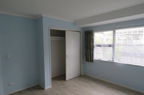 Photo of property in 52 Paynters Avenue, Strandon, New Plymouth, 4312