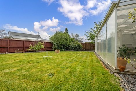 Photo of property in 49 Holland Crescent, Bulls, 4818