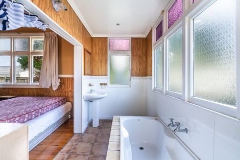 Photo of property in 8 Clifton Street, Windsor, Invercargill, 9810