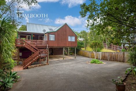 Photo of property in 2/29 Lancaster Road, Beach Haven, Auckland, 0626