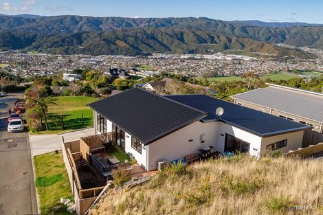 Photo of property in 4b Lindis Lane, Kelson, Lower Hutt, 5010