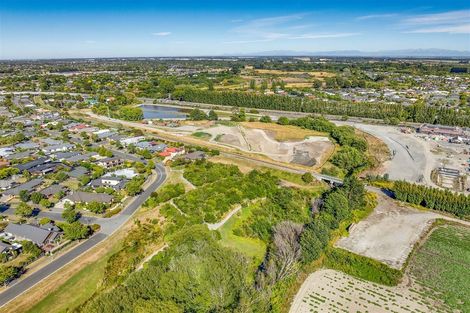 Photo of property in 15 Cunliffe Road, Redwood, Christchurch, 8051