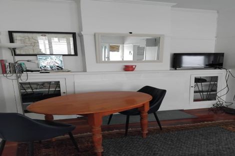 Photo of property in 1/2 Railway Street, Newmarket, Auckland, 1023
