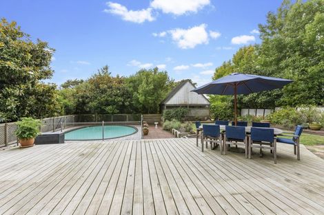 Photo of property in 29 Carter Road, Oratia, Auckland, 0604