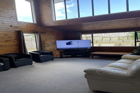 Photo of property in 27 Charles Prevost Drive, The Gardens, Auckland, 2105