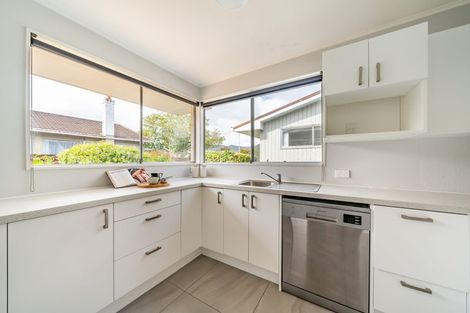 Photo of property in 2/625 High Street, Boulcott, Lower Hutt, 5010