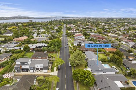 Photo of property in 85 Glenmore Road, Sunnyhills, Auckland, 2010