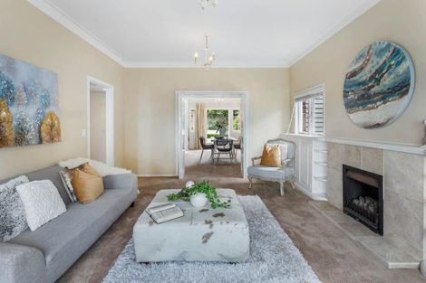 Photo of property in 206 Hurstmere Road, Takapuna, Auckland, 0622