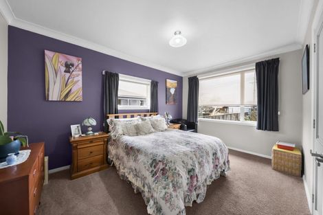 Photo of property in 240 High Street North, Carterton, 5713