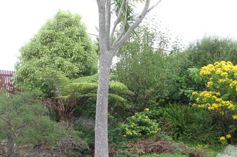 Photo of property in 13 Endymion Place, Half Moon Bay, Auckland, 2012