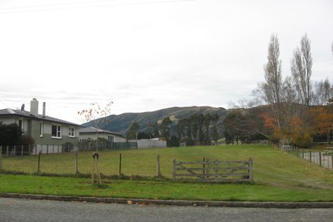 Photo of property in 28 Durham Street, Tapanui, 9522