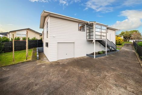 Photo of property in 150a Don Buck Road, Massey, Auckland, 0614