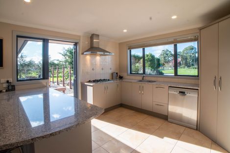 Photo of property in 339 Stoney Creek Road, Kelvin Grove, Palmerston North, 4470