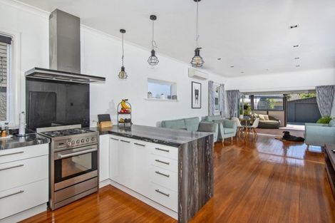 Photo of property in 11 Lovatt Crescent, Kensington, Whangarei, 0112