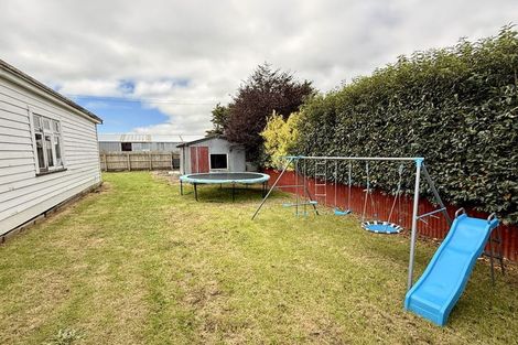 Photo of property in 63 Elles Road, Otautau, 9610